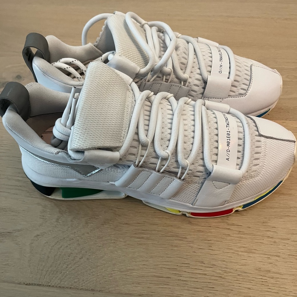 Brand new Addidas X oyster holdings twinstrike Sz 9 . Never worn w/o box
